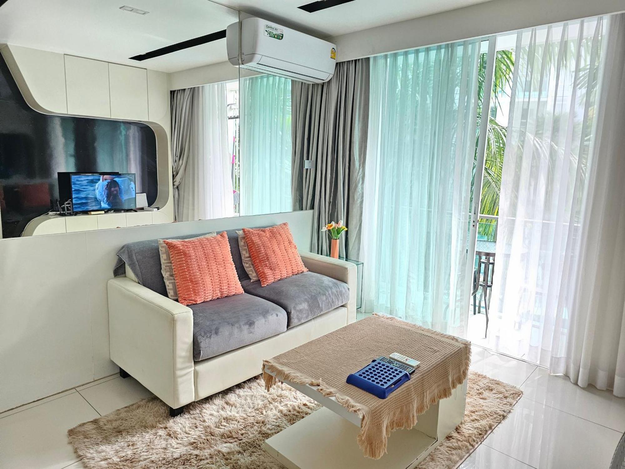 City Center Residents Pattaya Rom bilde